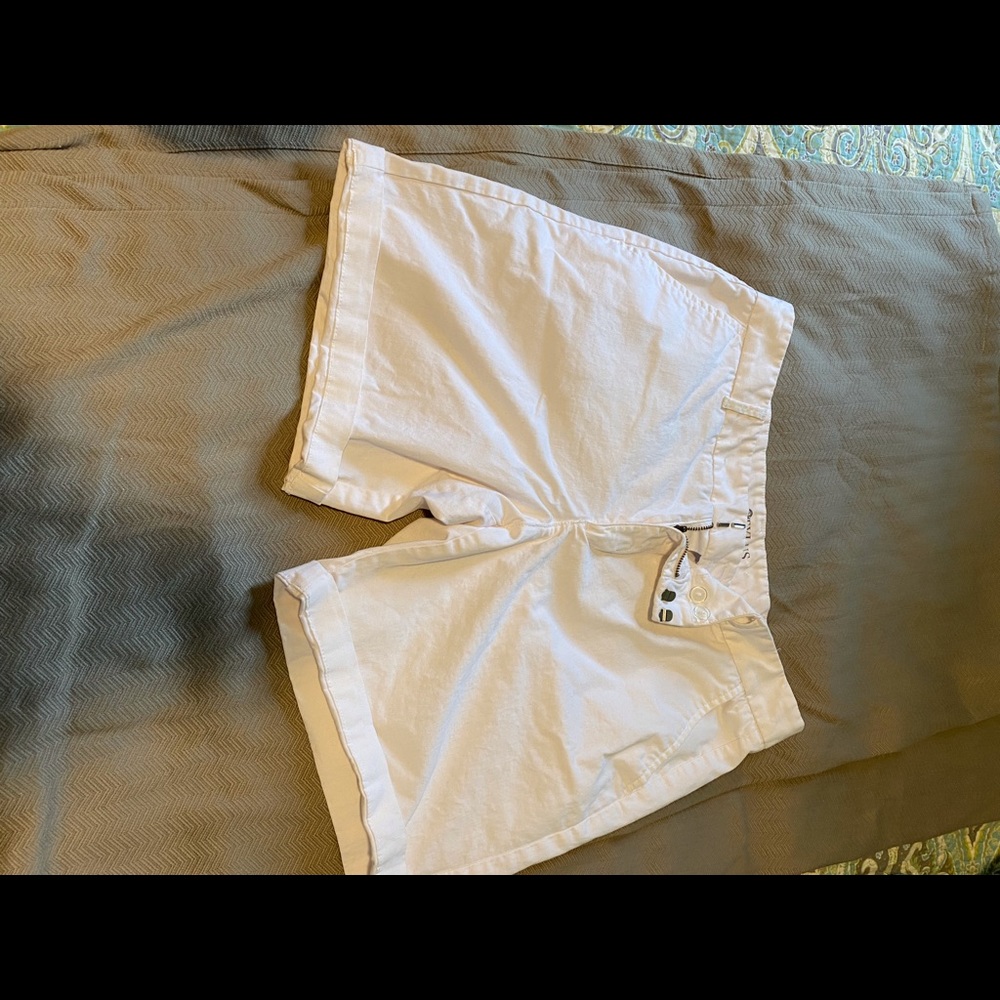 Stylus Boyfriend Bermuda Shorts
